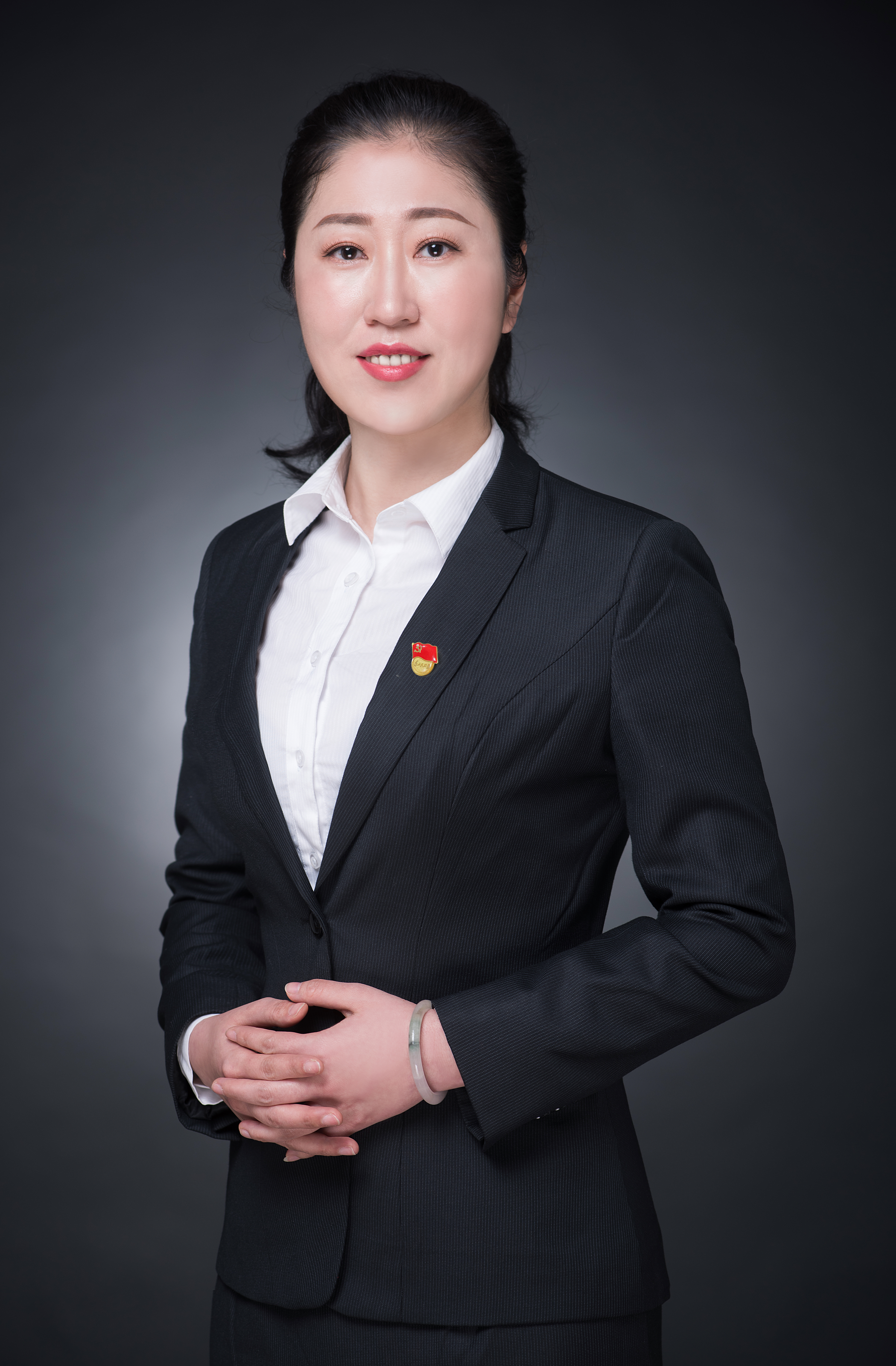 1 優秀黨員 三卡 李俊.jpg 1 優秀黨員 三卡 李俊.jpg